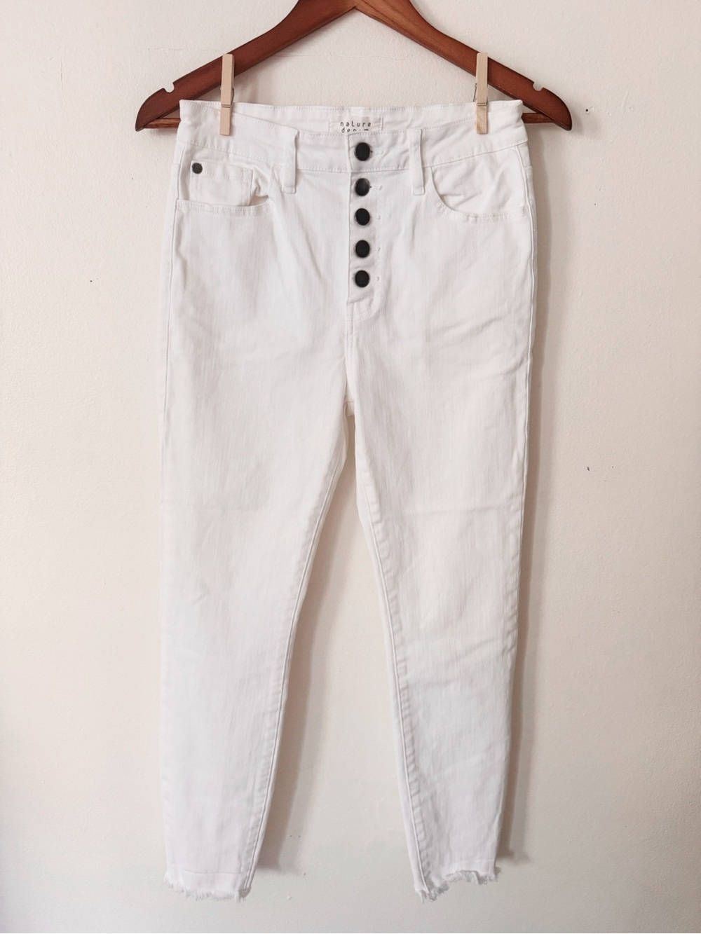 Nature Denim High-Rise White Button-Front Women’s Jeans size 7/27
